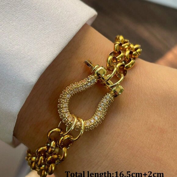 Gold Paperclip Chain Bracelet - Picture 3 of 6